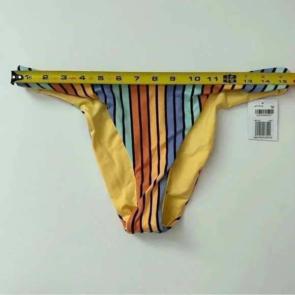 Hurley Bombay Reversible‎ Swim Bottom Size Large - Picture 5 of 8